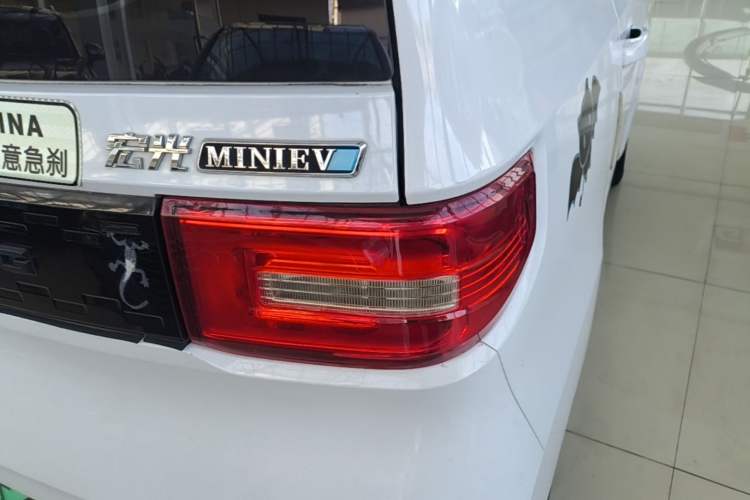 Used Wuling Hongguang MINIEV 2020 Enjoyment Model Lithium Iron Phosphate Right Rear Taillight