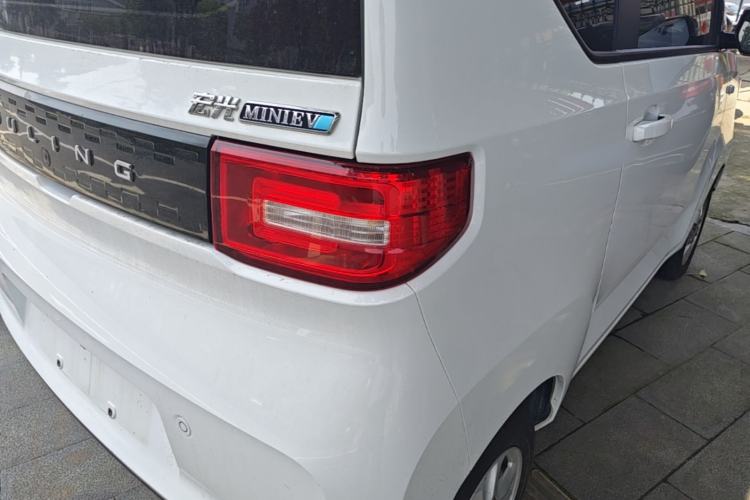 Used Wuling Hongguang MINIEV 2020 Enjoyment Model Lithium Iron Phosphate Right Rear Taillight