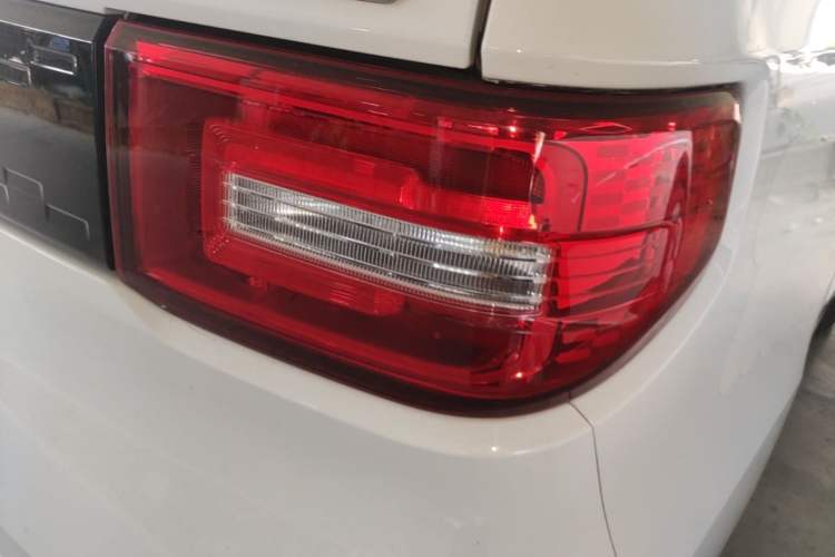 Used Wuling Hongguang MINIEV 2020 Enjoyment Model Lithium Iron Phosphate Right Rear Taillight