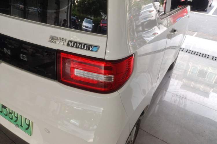 Used Wuling Hongguang MINIEV 2020 Enjoyment Model Lithium Iron Phosphate Right Rear Taillight