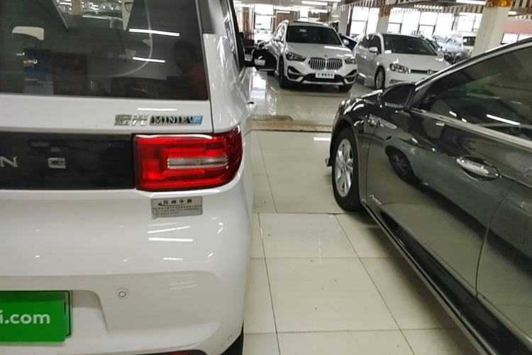 Used Wuling Hongguang MINIEV 2020 Freedom Version Lithium Iron Phosphate Right Rear Taillight