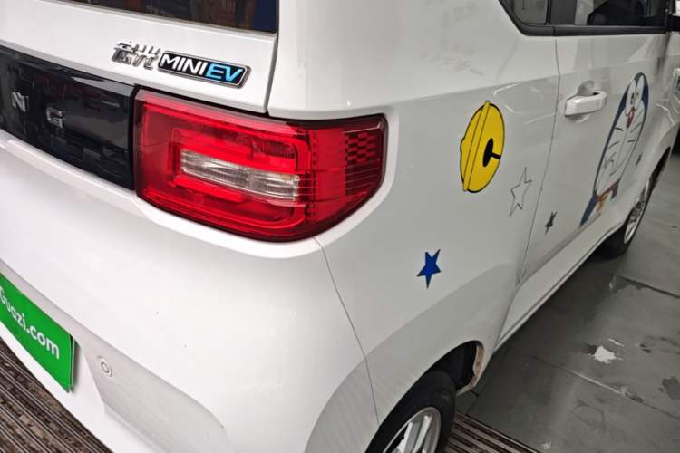 Used Wuling Hongguang MINIEV 2020 Enjoyment Model Lithium Iron Phosphate Right Rear Taillight