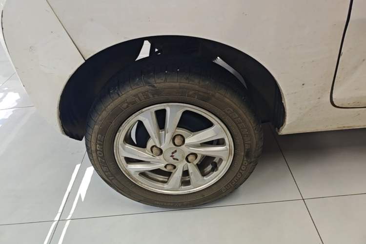 Used Wuling Hongguang MINIEV 2020 Freedom Version Lithium Iron Phosphate Right Rear Wheel Hub