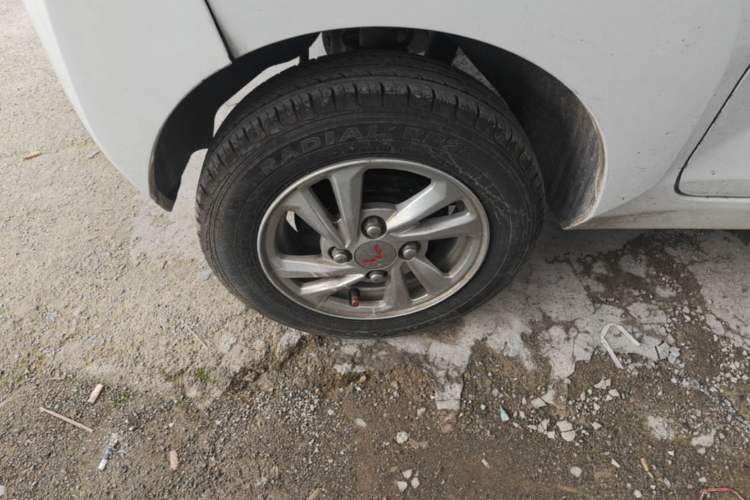 Used Wuling Hongguang MINIEV 2020 Freedom Version Lithium Iron Phosphate Right Rear Wheel Hub