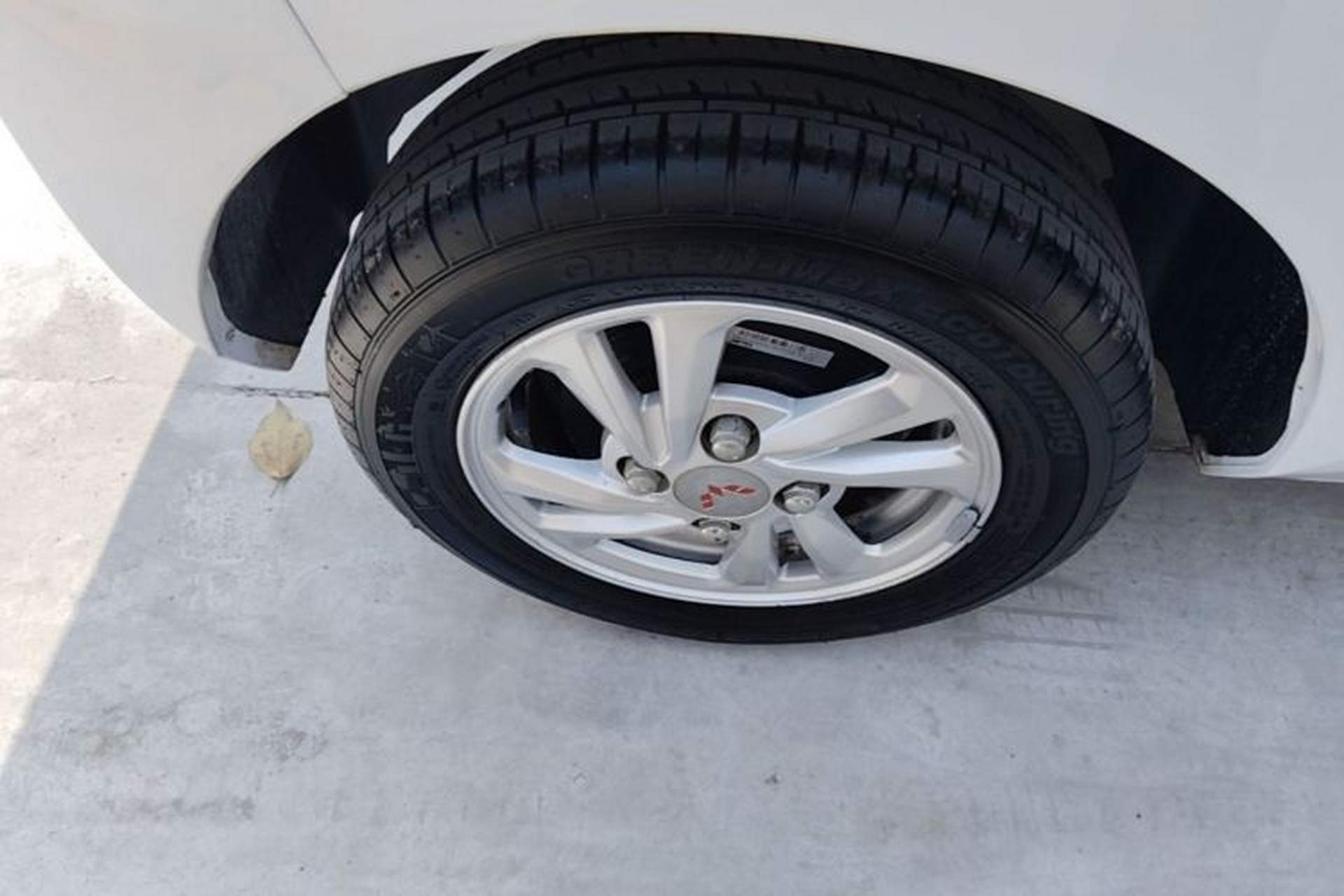 Used Wuling Hongguang MINIEV 2020 Enjoyment Model Lithium Iron Phosphate Right Rear Wheel Hub