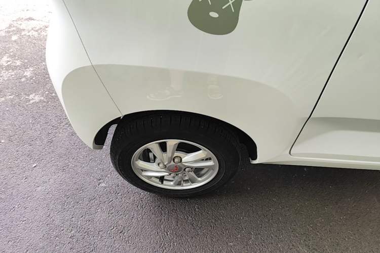 Used Wuling Hongguang MINIEV 2020 Freedom Version Lithium Iron Phosphate Right Rear Wheel Hub