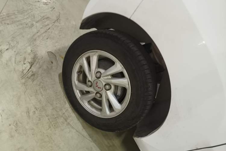 Used Wuling Hongguang MINIEV 2020 Freedom Version Lithium Iron Phosphate Right Rear Wheel Hub