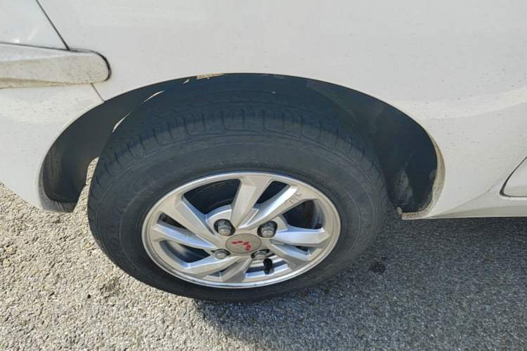 Used Wuling Hongguang MINIEV 2020 Freedom Version Lithium Iron Phosphate Right Rear Wheel Hub