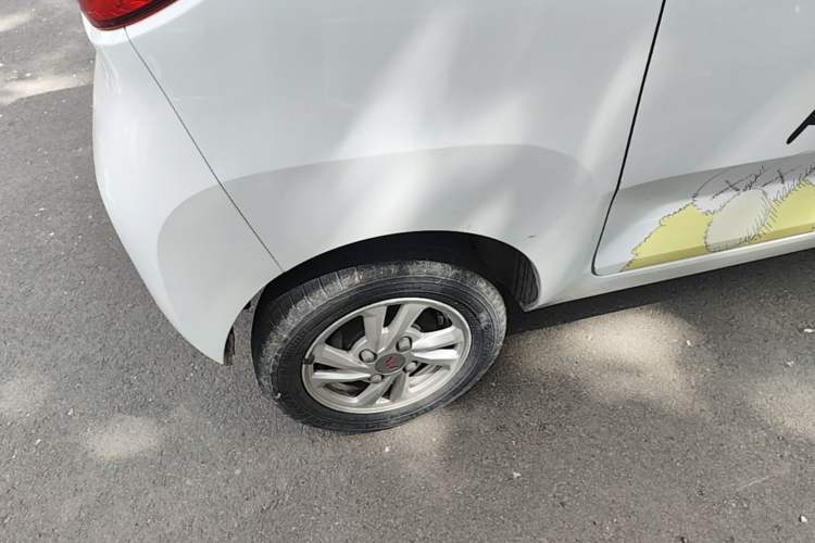 Used Wuling Hongguang MINIEV 2020 Freedom Version Lithium Iron Phosphate Right Rear Wheel Hub