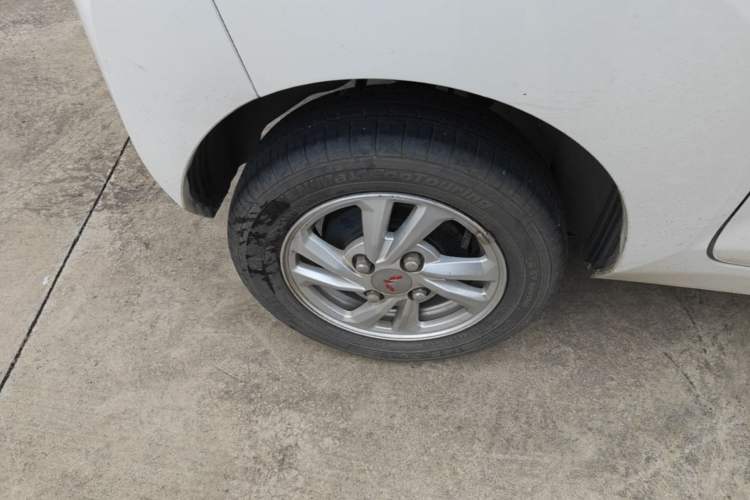 Used Wuling Hongguang MINIEV 2020 Freedom Version Lithium Iron Phosphate Right Rear Wheel Hub