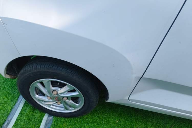 Used Wuling Hongguang MINIEV 2020 Enjoyment Model Lithium Iron Phosphate Right Rear Wheel Hub