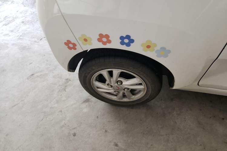 Used Wuling Hongguang MINIEV 2020 Freedom Version Lithium Iron Phosphate Right Rear Wheel Hub