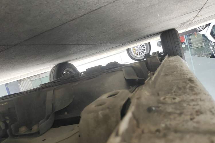 Used Wuling Hongguang MINIEV 2020 Enjoyment Model Lithium Iron Phosphate Right Side Sill
