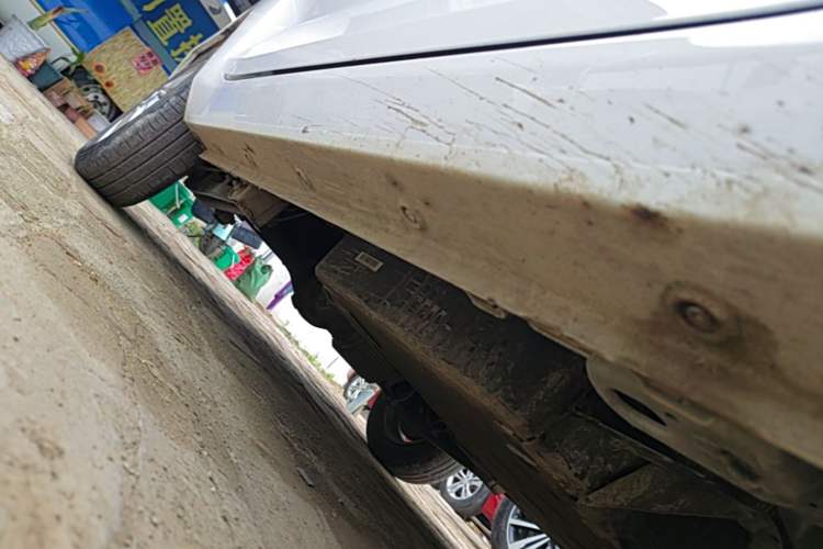 Used Wuling Hongguang MINIEV 2020 Freedom Version Lithium Iron Phosphate Right Side Sill