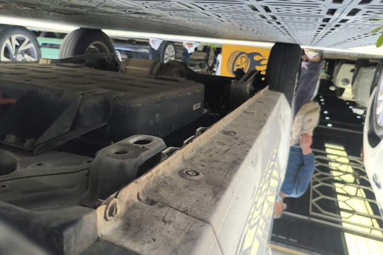 Used Wuling Hongguang MINIEV 2020 Freedom Version Lithium Iron Phosphate Right Side Sill