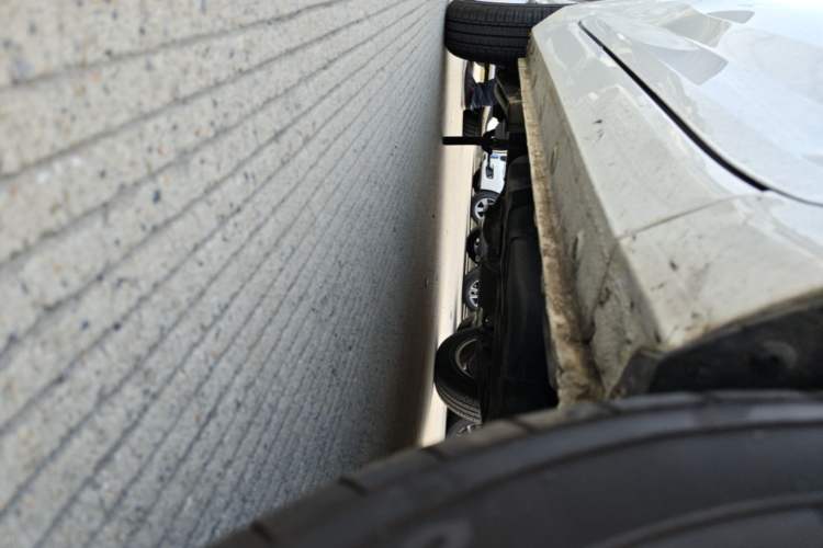 Used Wuling Hongguang MINIEV 2020 Enjoyment Model Lithium Iron Phosphate Right Side Sill