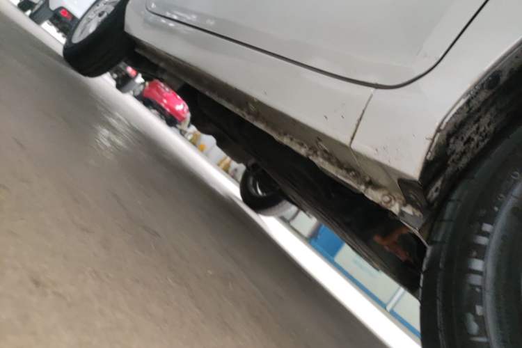 Used Wuling Hongguang MINIEV 2020 Enjoyment Model Lithium Iron Phosphate Right Side Sill