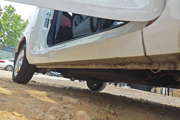 Used Wuling Hongguang MINIEV 2020 Freedom Version Lithium Iron Phosphate Right Side Sill