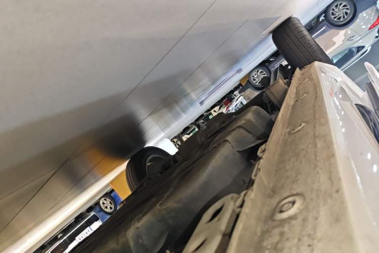 Used Wuling Hongguang MINIEV 2020 Enjoyment Model Lithium Iron Phosphate Right Side Sill