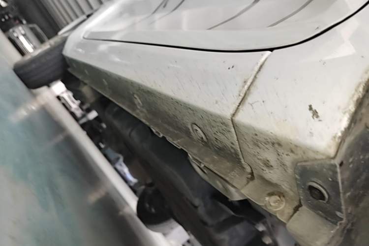 Used Wuling Hongguang MINIEV 2020 Enjoyment Model Lithium Iron Phosphate Right Side Sill