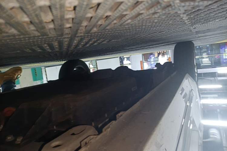 Used Wuling Hongguang MINIEV 2020 Zizai Version Lithium-NMC Right Side Sill