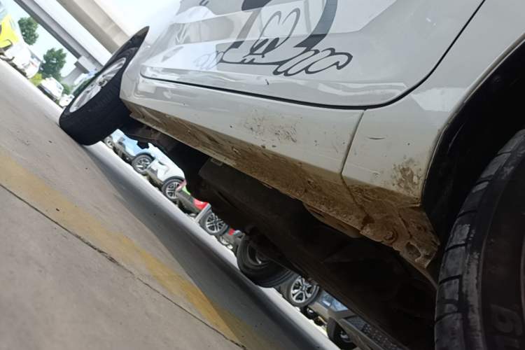 Used Wuling Hongguang MINIEV 2020 Zizai Version Lithium-NMC Right Side Sill
