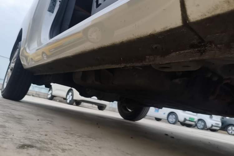 Used Wuling Hongguang MINIEV 2020 Enjoyment Model Lithium Iron Phosphate Right Side Sill
