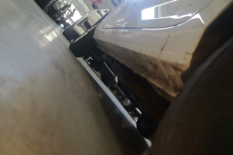 Used Wuling Hongguang MINIEV 2020 Enjoyment Model Lithium Iron Phosphate Right Side Sill