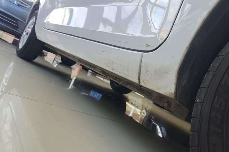 Used Wuling Hongguang MINIEV 2020 Enjoyment Model Lithium Iron Phosphate Right Side Sill