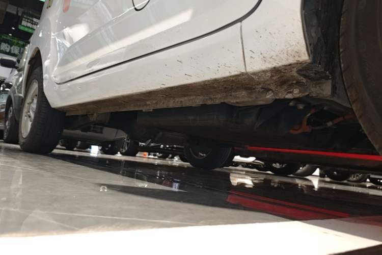 Used Wuling Hongguang MINIEV 2020 Freedom Version Lithium Iron Phosphate Right Side Sill