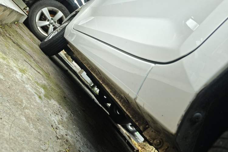 Used Wuling Hongguang MINIEV 2020 Freedom Version Lithium Iron Phosphate Right Side Sill