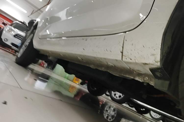 Used Wuling Hongguang MINIEV 2020 Freedom Version Lithium Iron Phosphate Right Side Sill