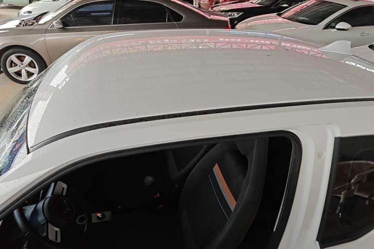 Used Wuling Hongguang MINIEV 2020 Freedom Version Lithium Iron Phosphate Roof