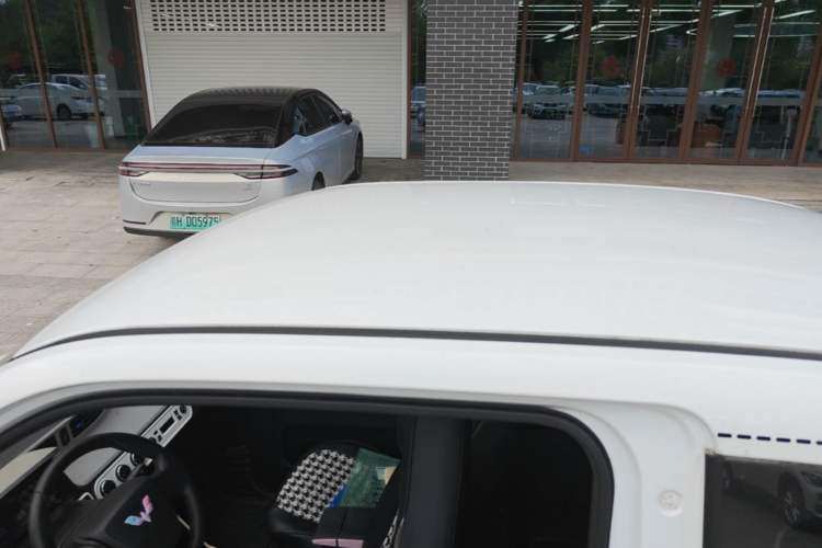Used Wuling Hongguang MINIEV 2020 Enjoy Edition Lithium-Ion Battery Roof