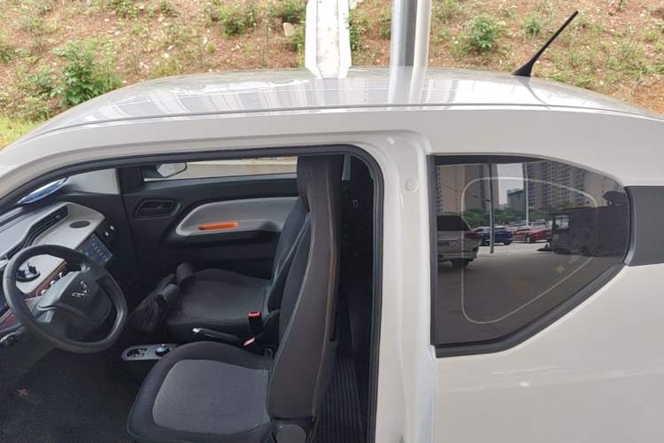 Used Wuling Hongguang MINIEV 2020 Enjoyment Model Lithium Iron Phosphate Roof