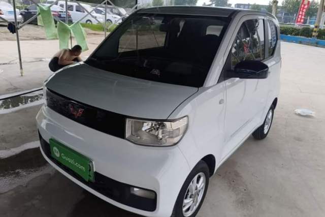 Ojetý Wuling Hongguang MINIEV 2020 Freedom Version Lithium Iron Phosphate