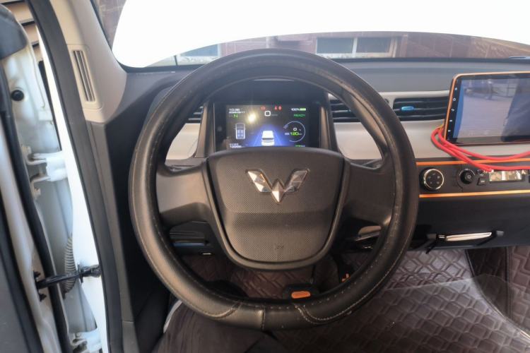 Used Wuling Hongguang MINIEV 2020 Freedom Version Lithium Iron Phosphate Steering Wheel
