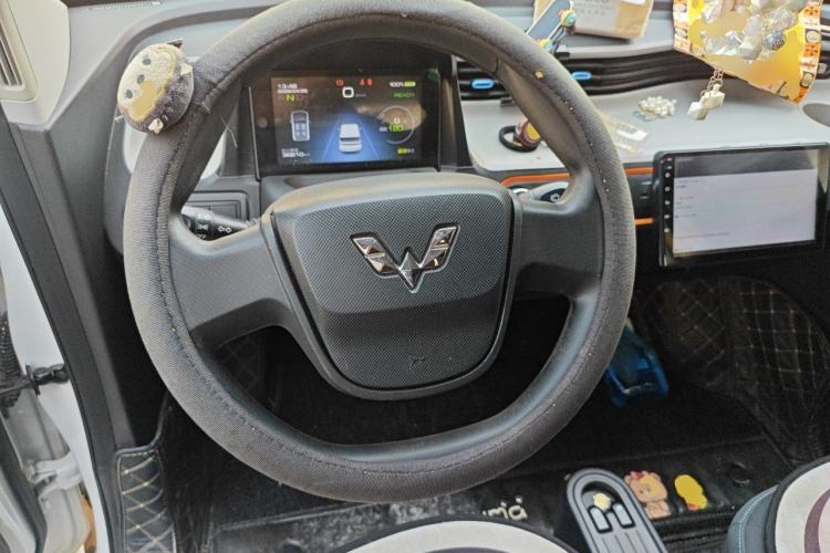 Used Wuling Hongguang MINIEV 2020 Zizai Version Lithium-NMC Steering Wheel