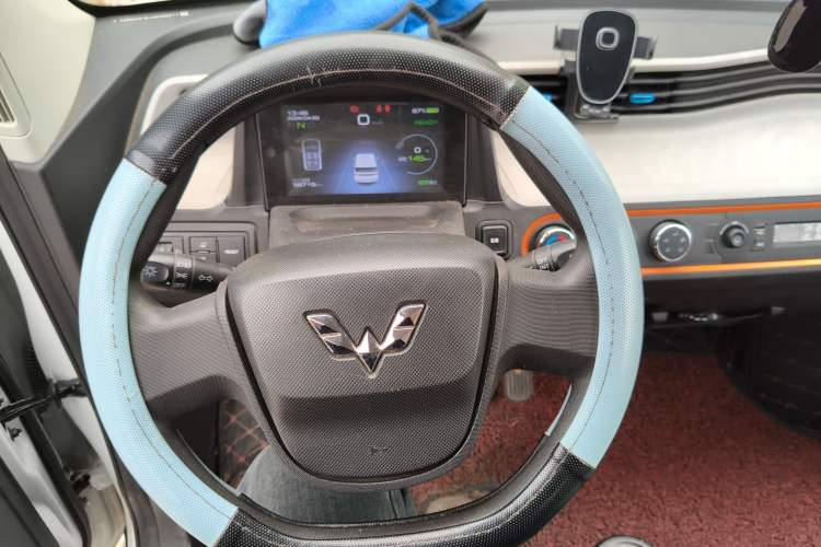 Used Wuling Hongguang MINIEV 2020 Enjoy Edition Lithium-Ion Battery Steering Wheel