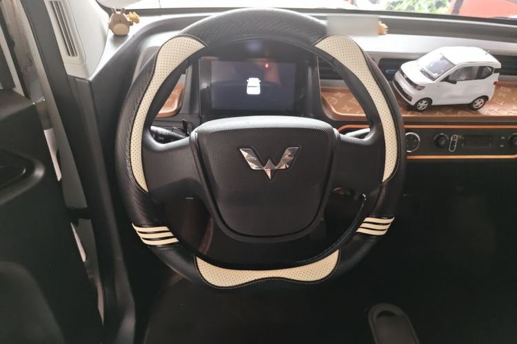 Used Wuling Hongguang MINIEV 2020 Freedom Version Lithium Iron Phosphate Steering Wheel