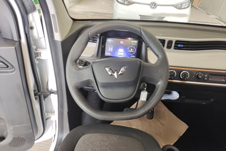 Used Wuling Hongguang MINIEV 2020 Zizai Version Lithium-NMC Steering Wheel