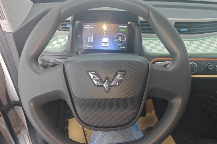 Used Wuling Hongguang MINIEV 2020 Zizai Version Lithium-NMC Steering Wheel