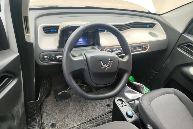 Used Wuling Hongguang MINIEV 2020 Zizai Version Lithium-NMC Steering Wheel