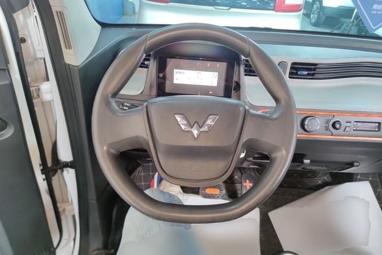 Used Wuling Hongguang MINIEV 2020 Zizai Version Lithium-NMC Steering Wheel