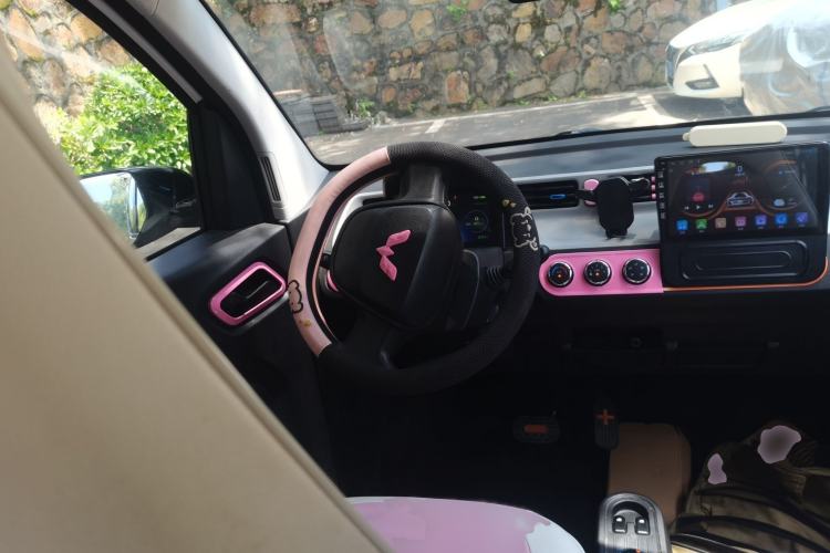Used Wuling Hongguang MINIEV 2020 Freedom Version Lithium Iron Phosphate Steering Wheel