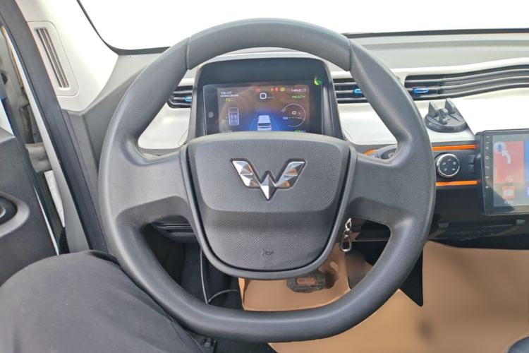 Used Wuling Hongguang MINIEV 2020 Freedom Version Lithium Iron Phosphate Steering Wheel