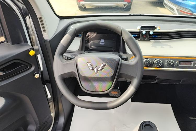 Used Wuling Hongguang MINIEV 2020 Zizai Version Lithium-NMC Steering Wheel