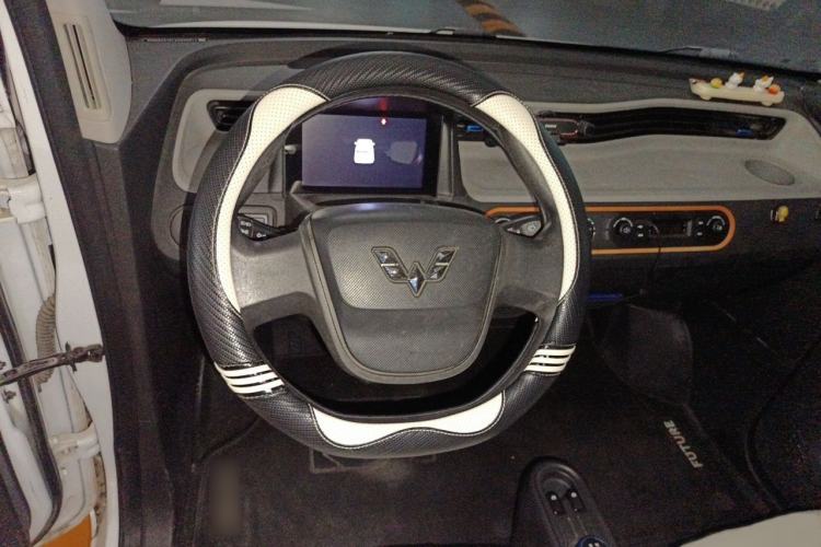 Used Wuling Hongguang MINIEV 2020 Zizai Version Lithium-NMC Steering Wheel