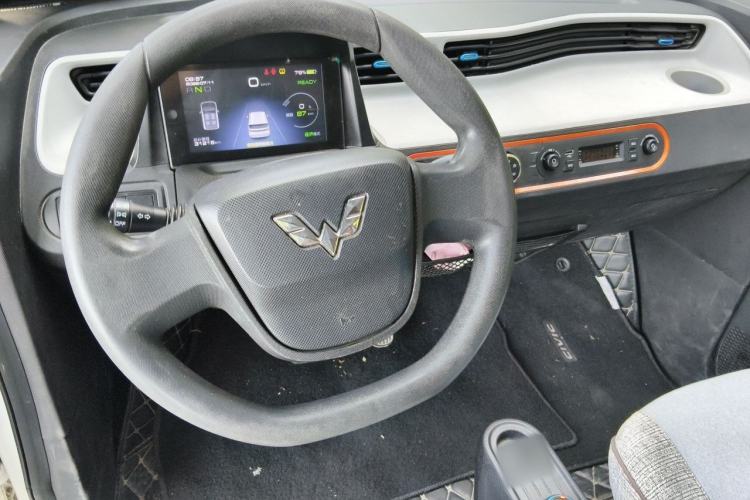 Used Wuling Hongguang MINIEV 2020 Zizai Version Lithium-NMC Steering Wheel