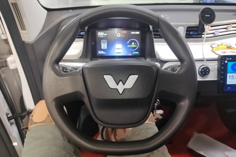 Used Wuling Hongguang MINIEV 2020 Zizai Version Lithium-NMC Steering Wheel